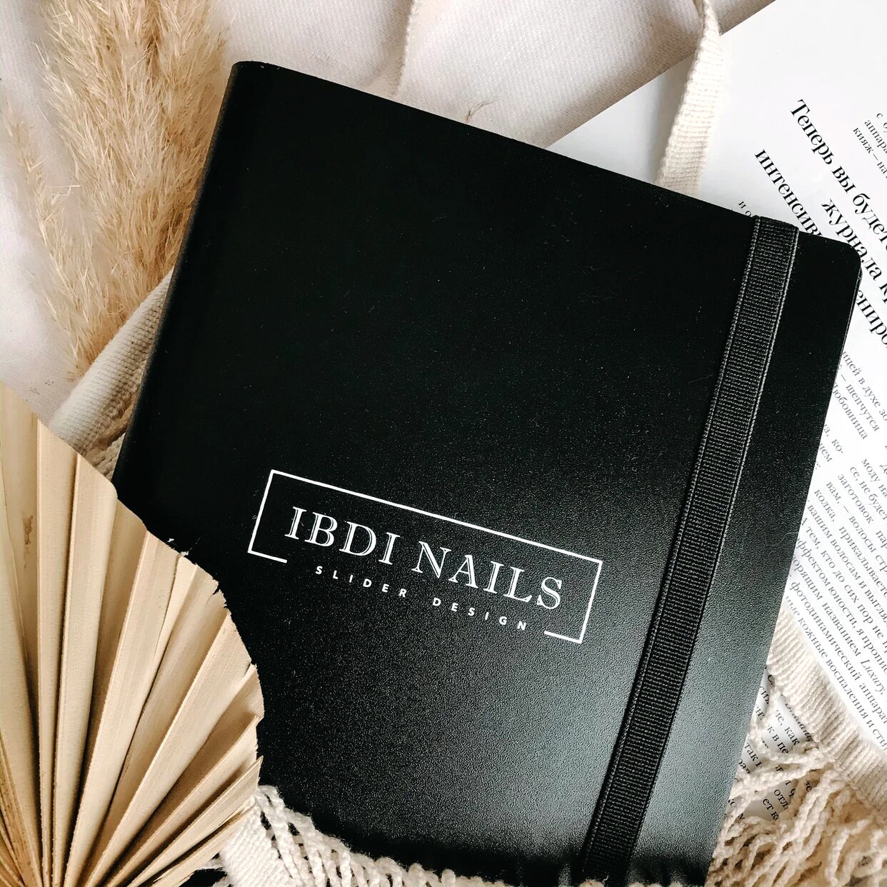 картинка IBDI NAILS Альбом для слайдер-дизайна 160 карманов от магазина профессиональной косметики City-Nail